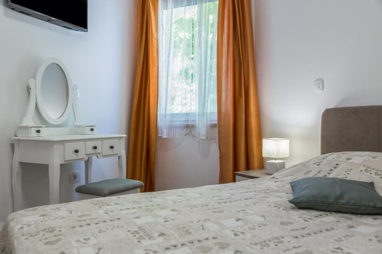 Apartman Porec Center Sea Exterior photo